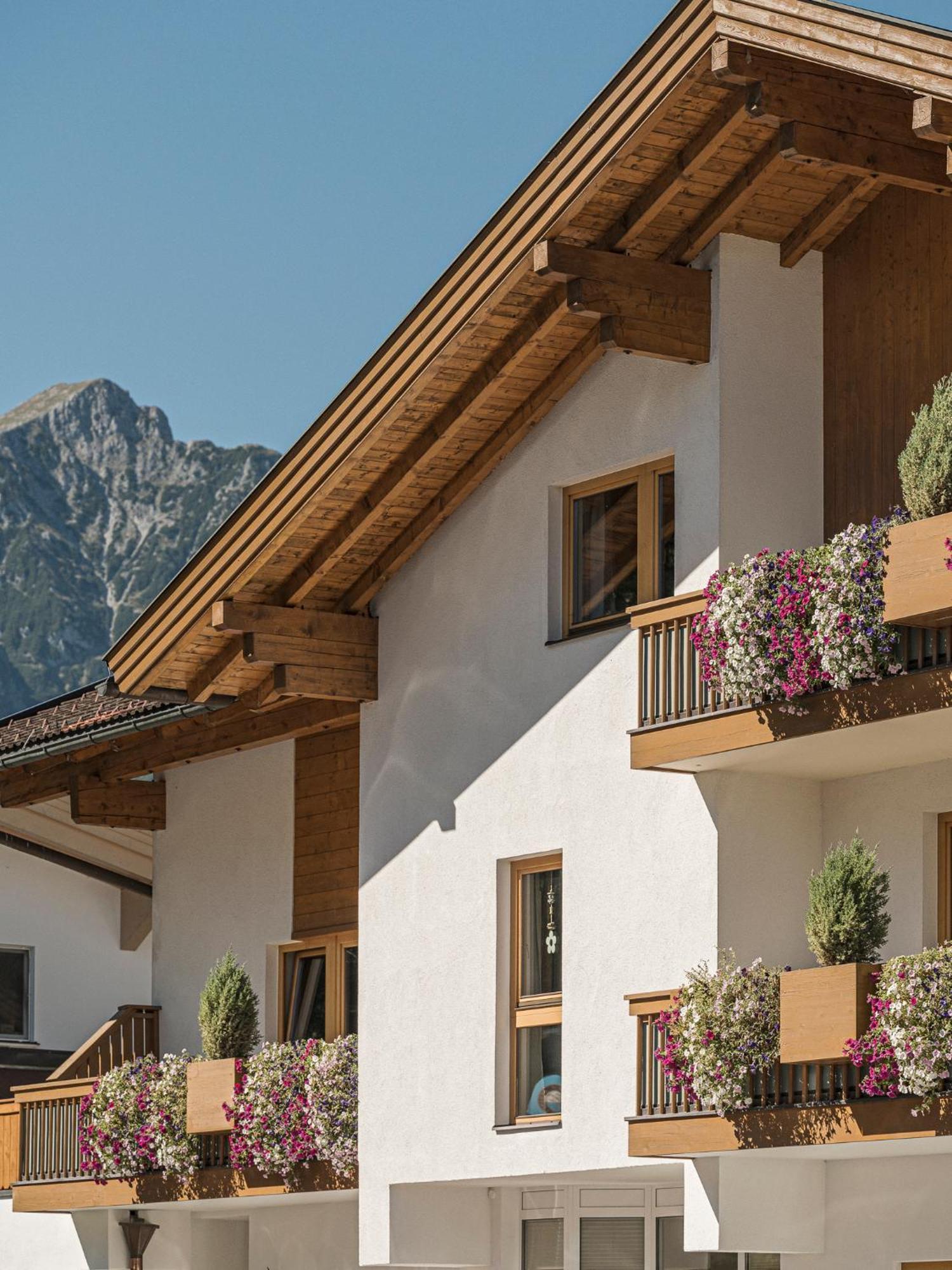 Apart Garni Montana Pertisau Eksteriør bilde